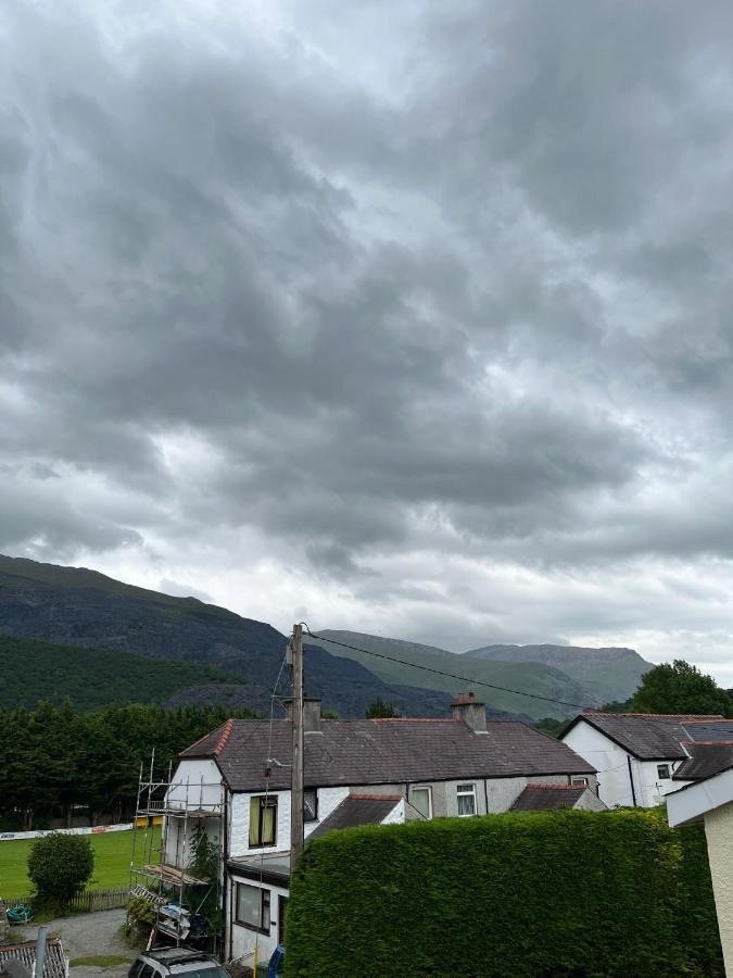 Villa 4-6 Guests In Centre Location With Stunning Views à Llanberis Extérieur photo